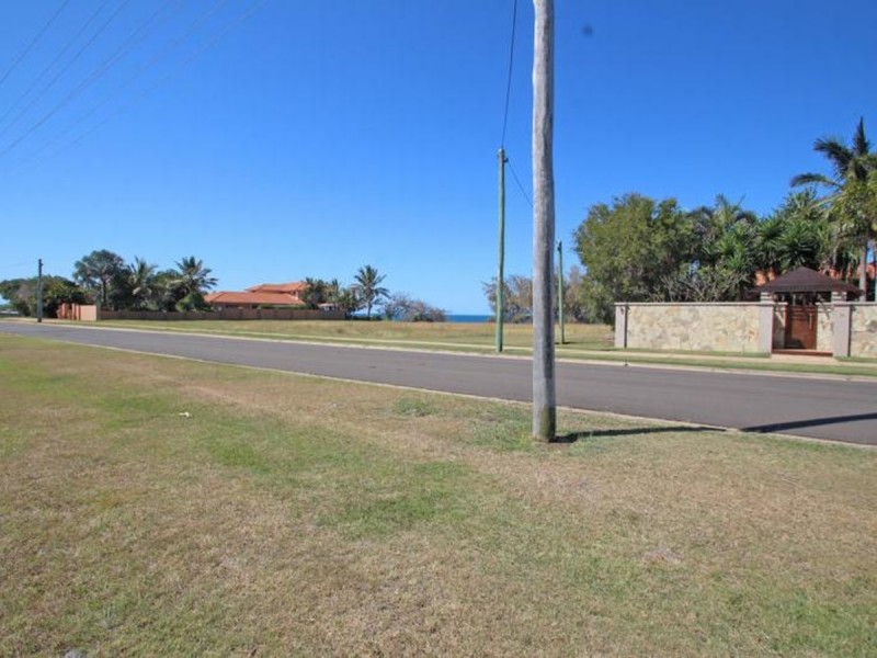 91 Barolin Esplanade, Coral Cove QLD 4670