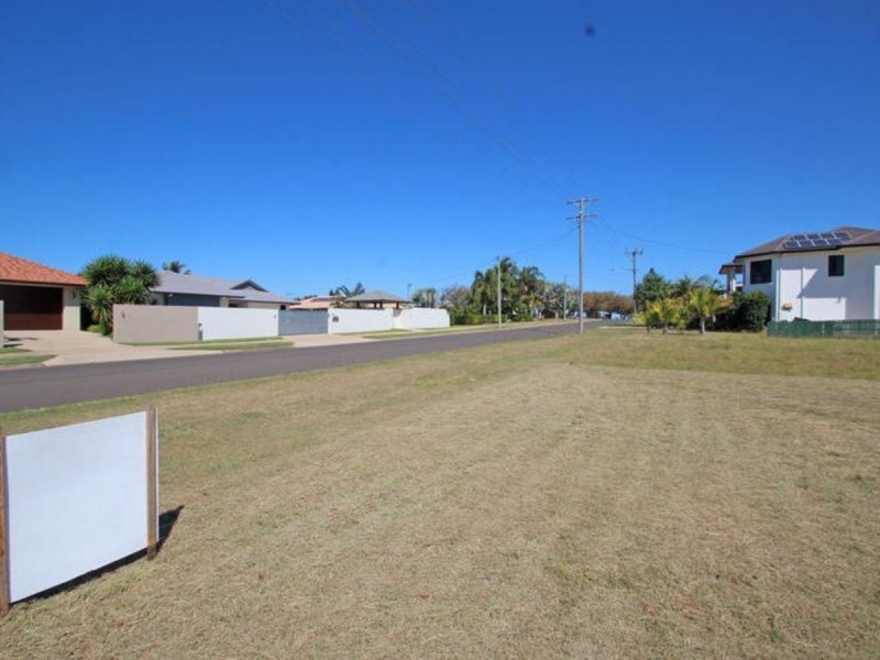 91 Barolin Esplanade, Coral Cove QLD 4670