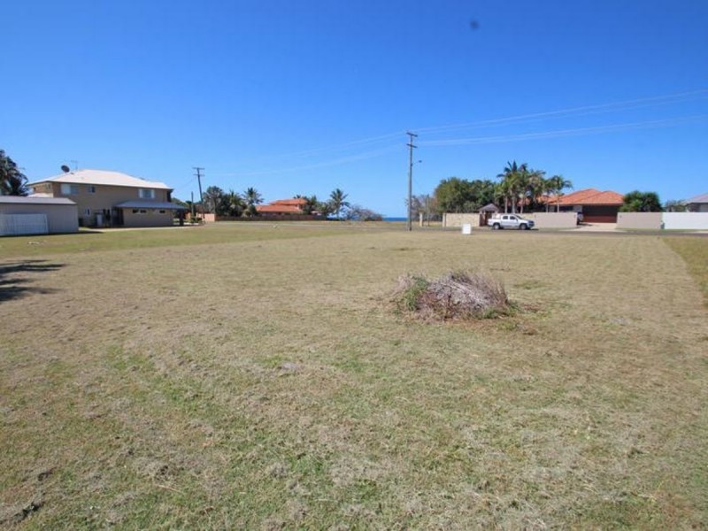 91 Barolin Esplanade, Coral Cove QLD 4670