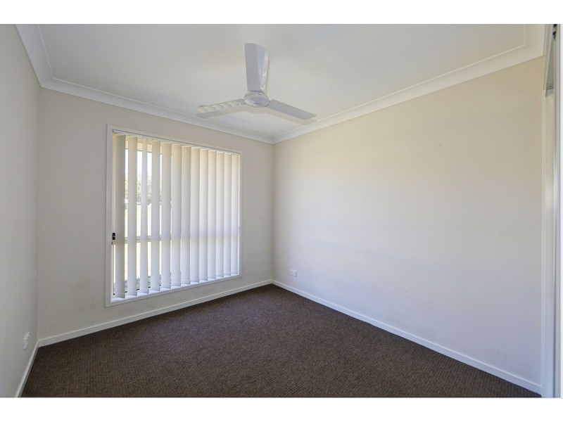 5 Earl Court, Moore Park Beach QLD 4670