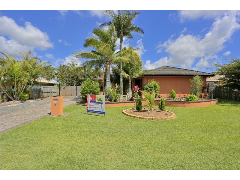 15 Brighton Close, Bundaberg North QLD 4670