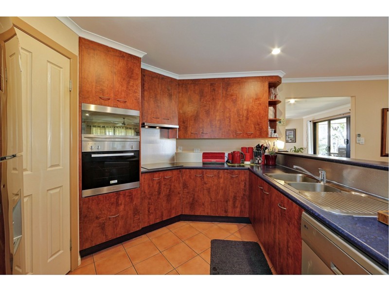 15 Brighton Close, Bundaberg North QLD 4670