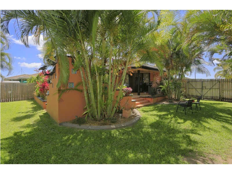 15 Brighton Close, Bundaberg North QLD 4670