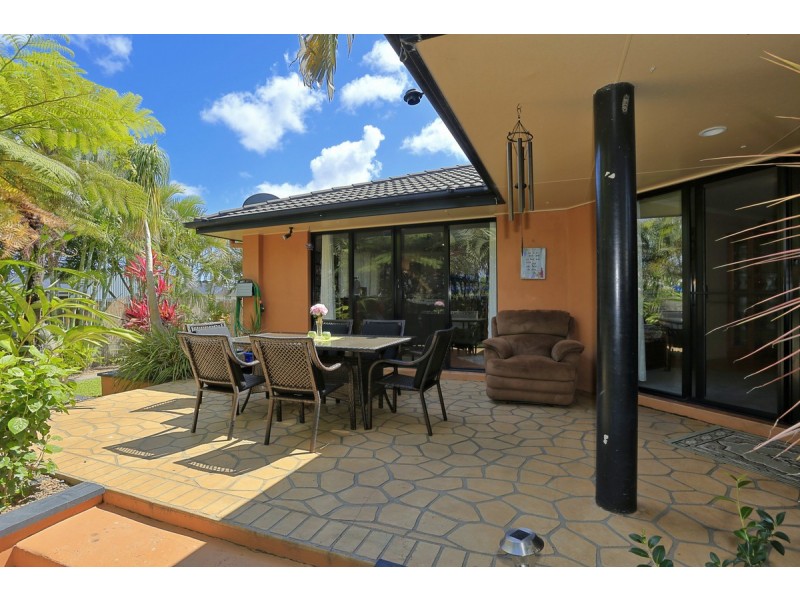 15 Brighton Close, Bundaberg North QLD 4670