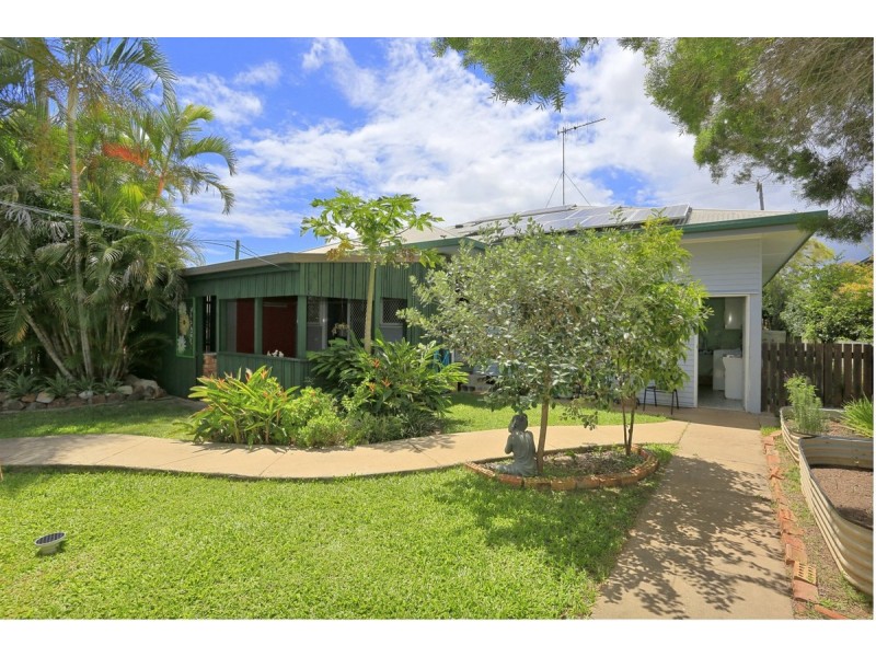 14 Sims Road, Walkervale QLD 4670