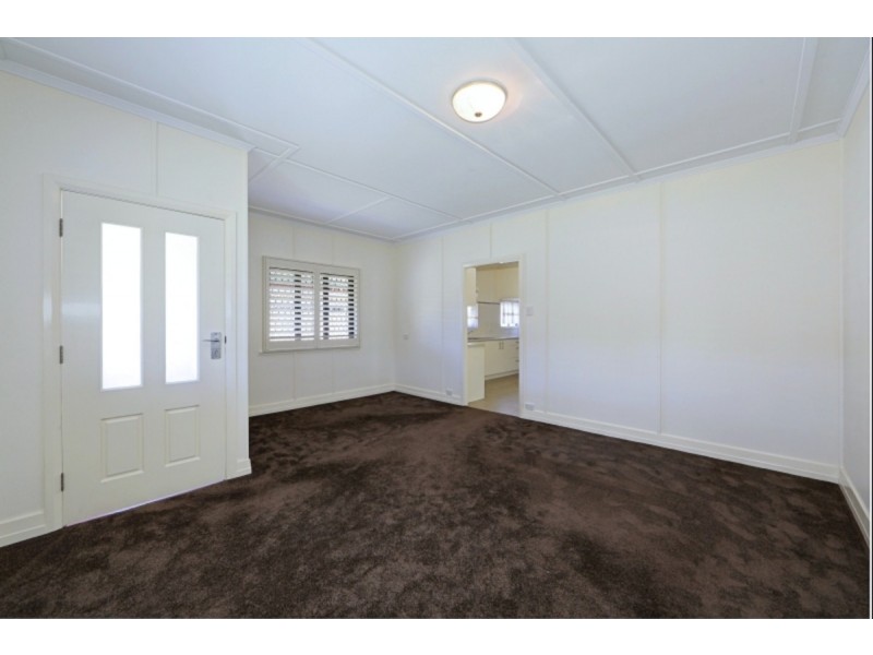 60 Victoria Street, Bundaberg East QLD 4670