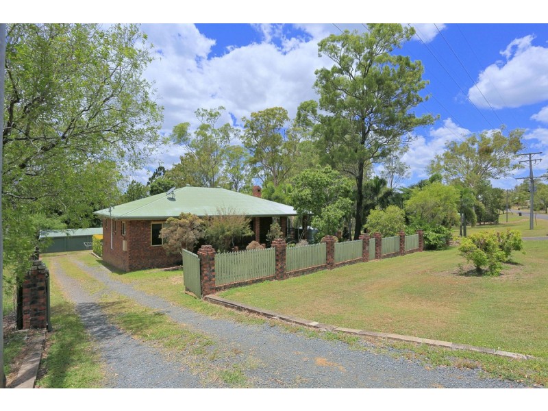 105 Woods Road, Sharon QLD 4670
