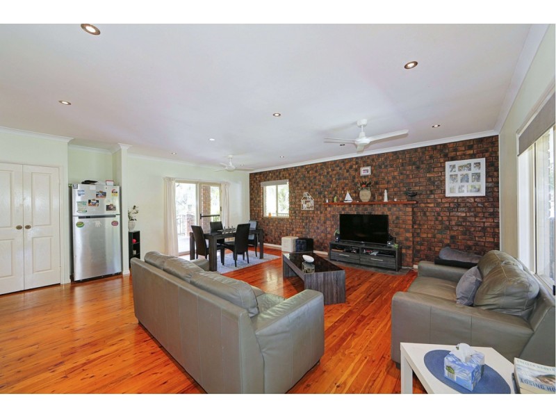 105 Woods Road, Sharon QLD 4670