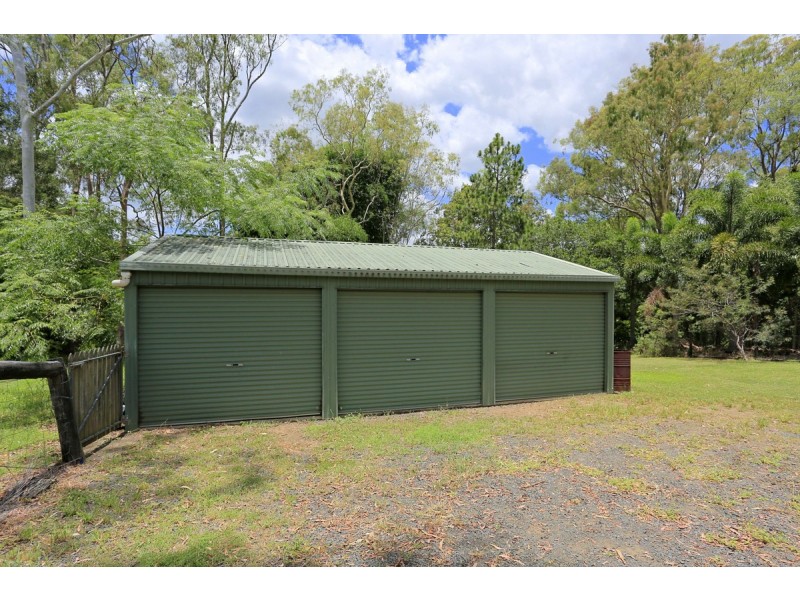 105 Woods Road, Sharon QLD 4670