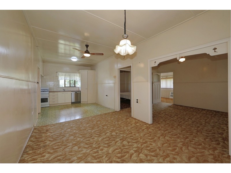 24 Bonna Road, Branyan QLD 4670