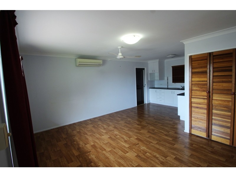 1/13 Cox Crescent, Millbank QLD 4670