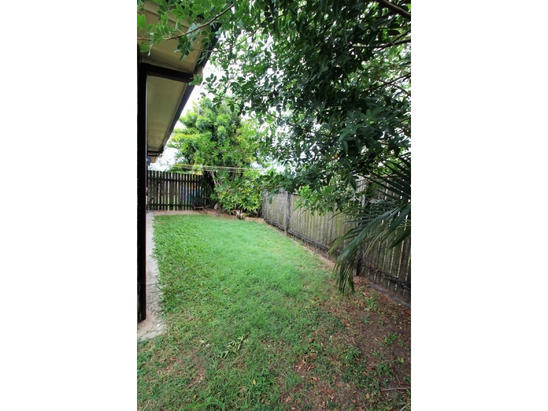 1/13 Cox Crescent, Millbank QLD 4670