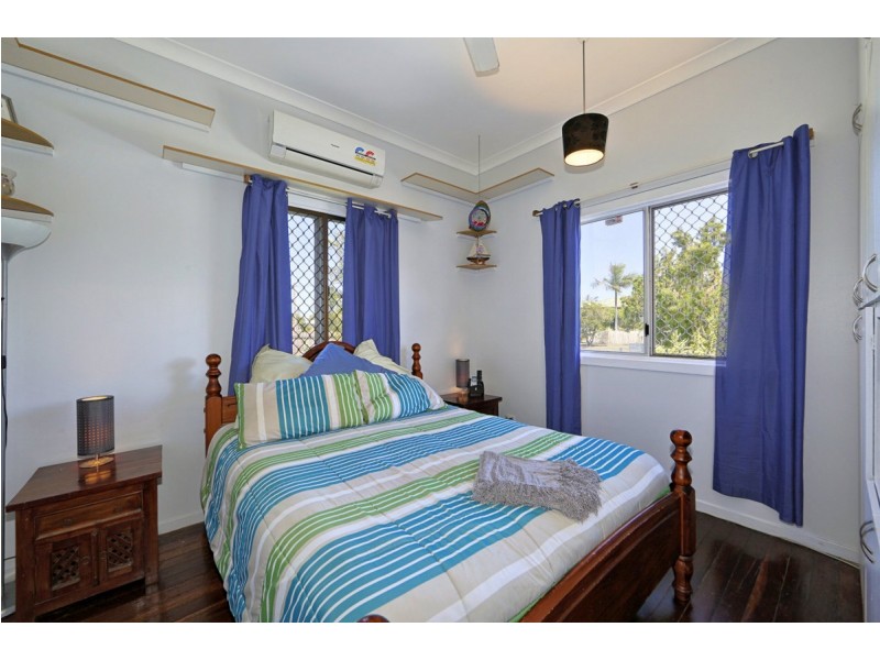 1 Bertram Street, Walkervale QLD 4670