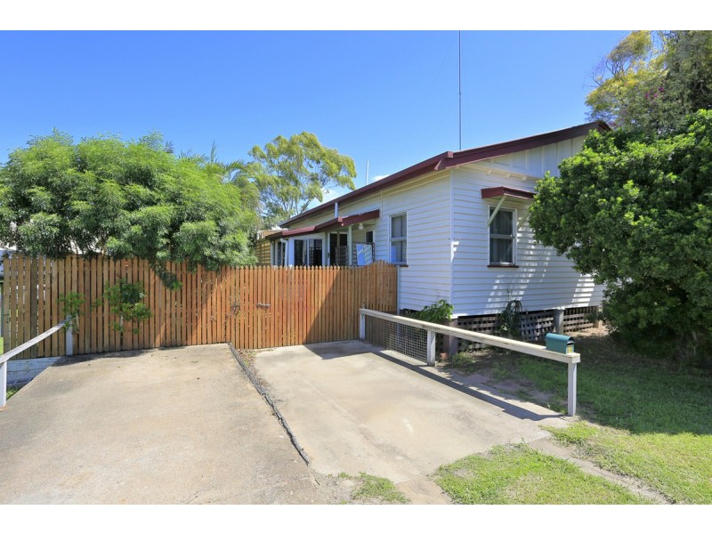 1/8 Perry Street, Bundaberg North QLD 4670