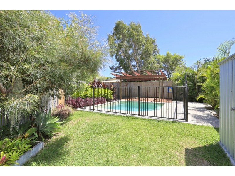 14 Settlement Court, Bargara QLD 4670