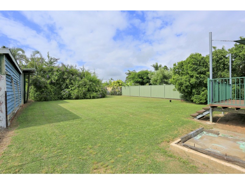 26 McCracken Street, Walkervale QLD 4670