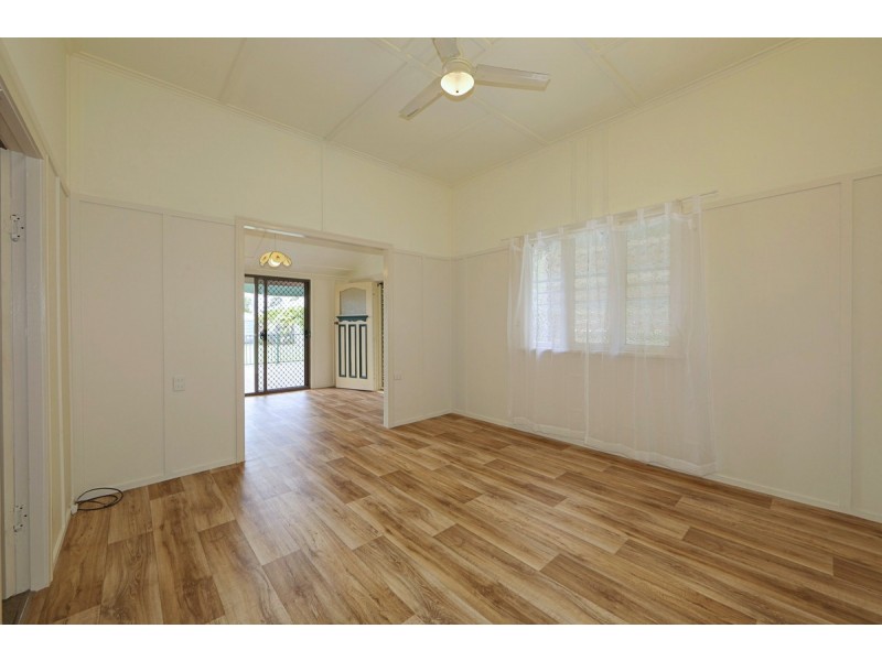 26 McCracken Street, Walkervale QLD 4670