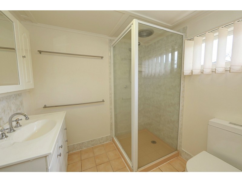 26 McCracken Street, Walkervale QLD 4670