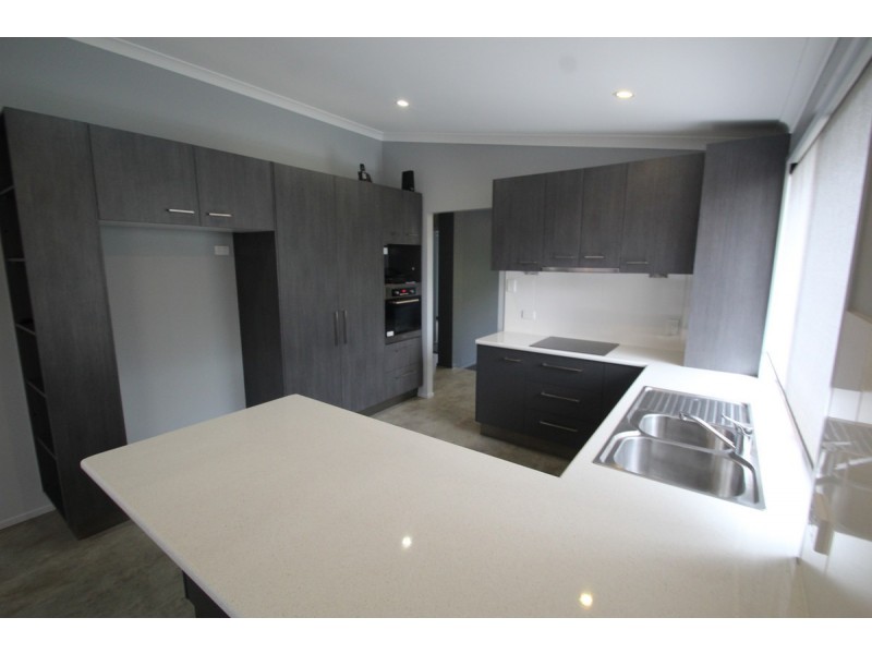 49 Newitt Drive, Bundaberg South QLD 4670