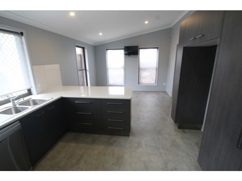 49 Newitt Drive, Bundaberg South QLD 4670
