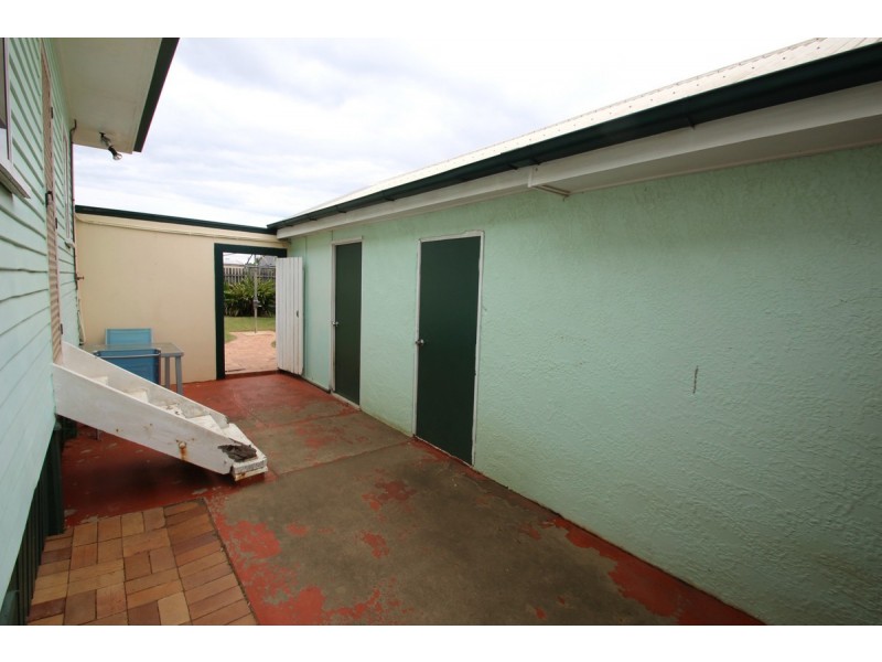 12 Spence Street, Svensson Heights QLD 4670