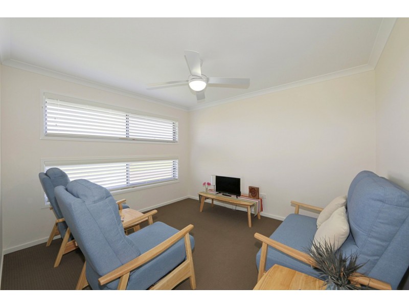25 Sea Esplanade, Elliott Heads QLD 4670