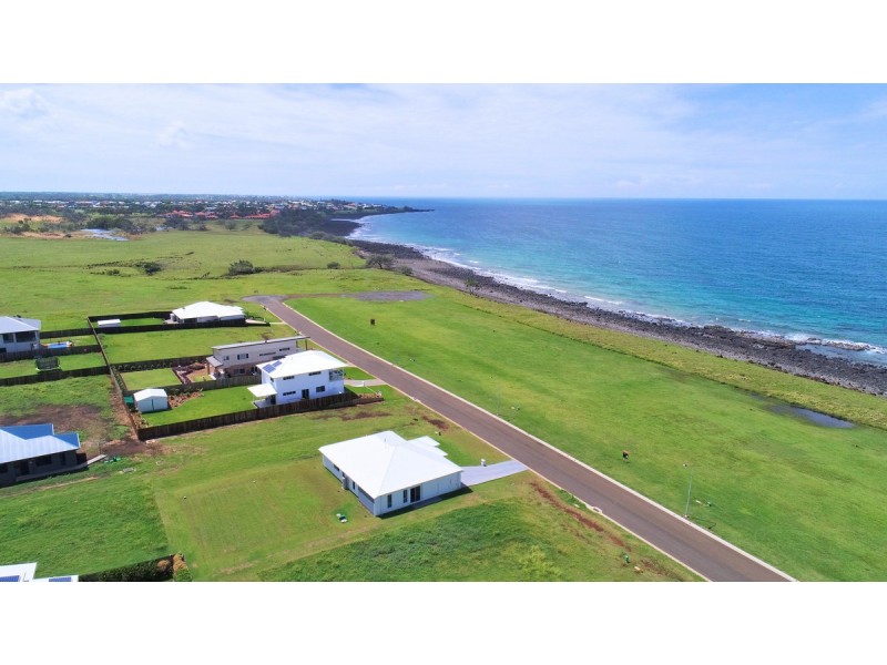 25 Sea Esplanade, Elliott Heads QLD 4670