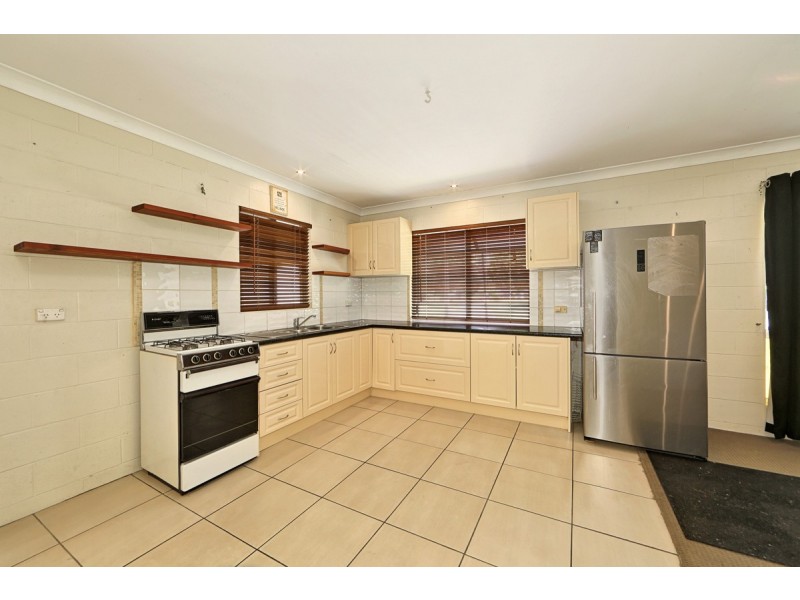 20 Bush Road, Branyan QLD 4670