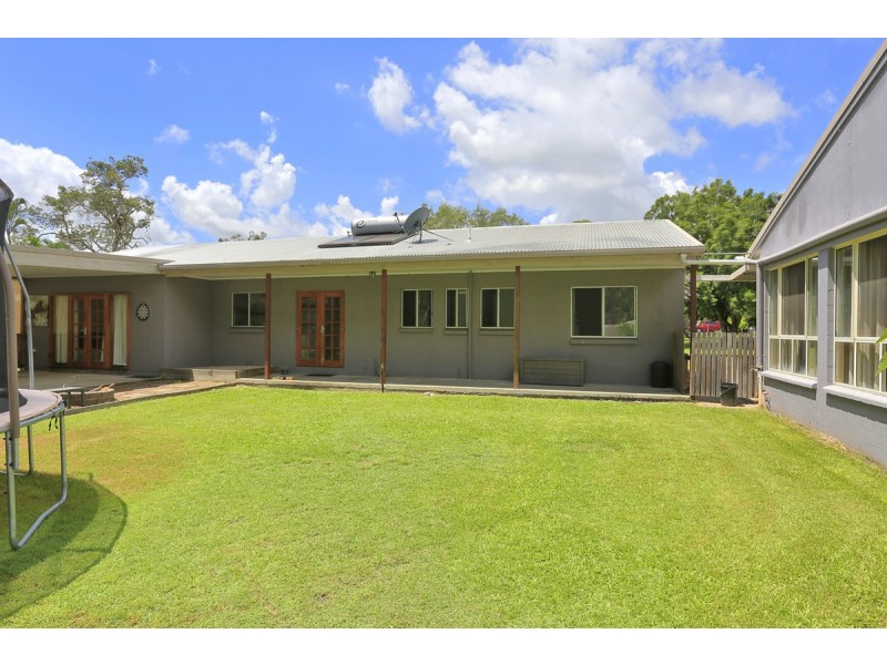 20 Bush Road, Branyan QLD 4670