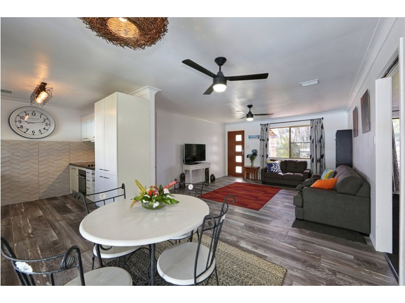 36 Pecton Place, Avenell Heights QLD 4670