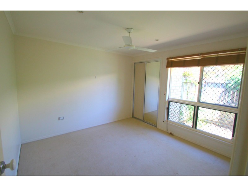 14 Mc Callum Close, Coral Cove QLD 4670