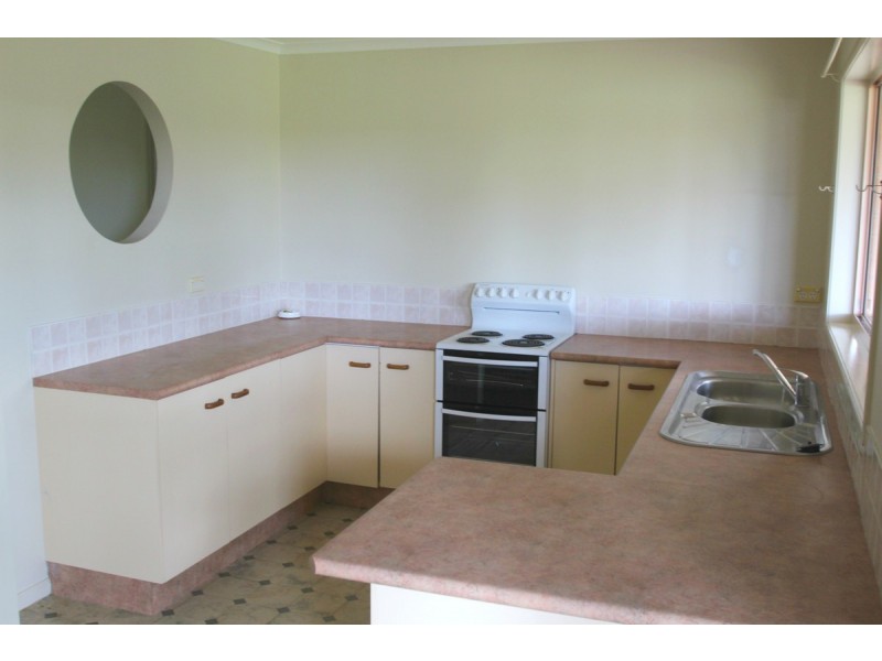 2 Edwards Street, Norville QLD 4670