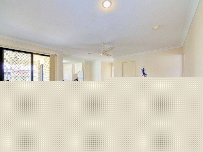 6 Toppers Drive, Coral Cove QLD 4670