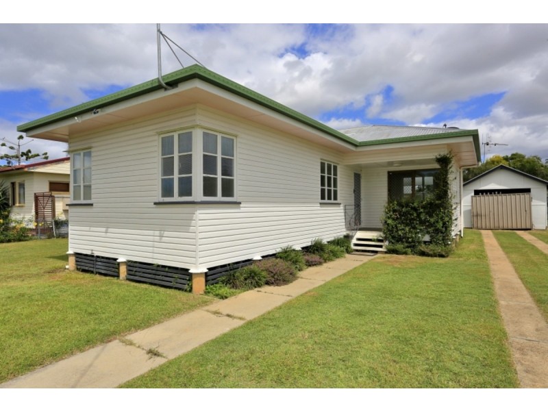 53 Alamein Street, Svensson Heights QLD 4670