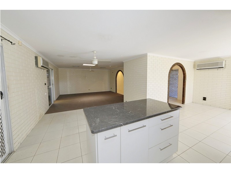 22 Acacia Street, Moore Park Beach QLD 4670