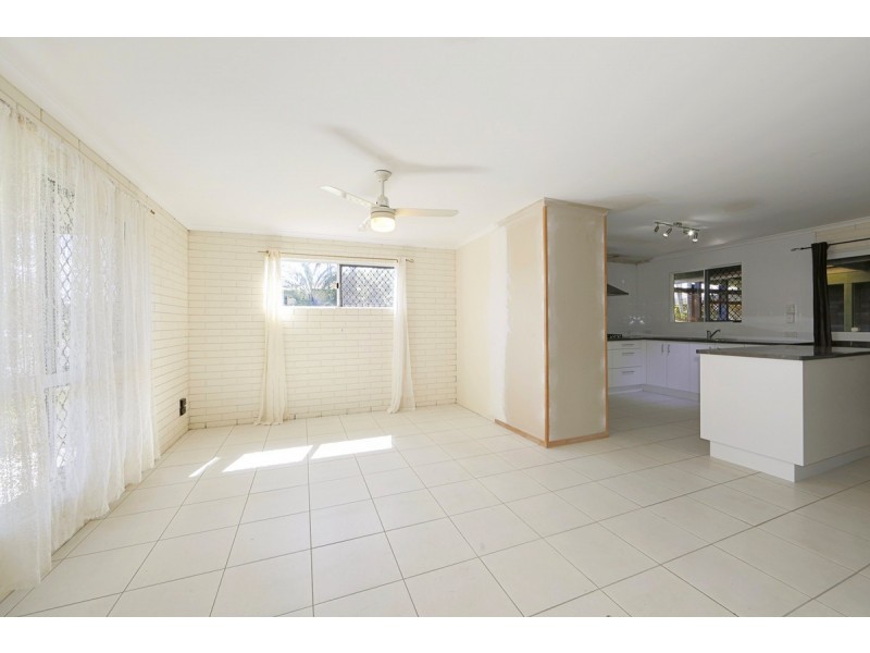 22 Acacia Street, Moore Park Beach QLD 4670