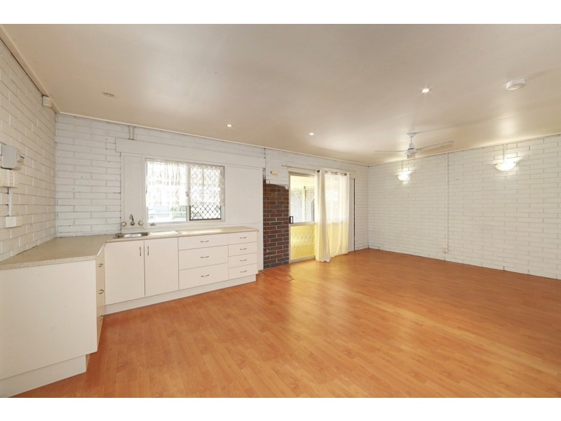 22 Acacia Street, Moore Park Beach QLD 4670