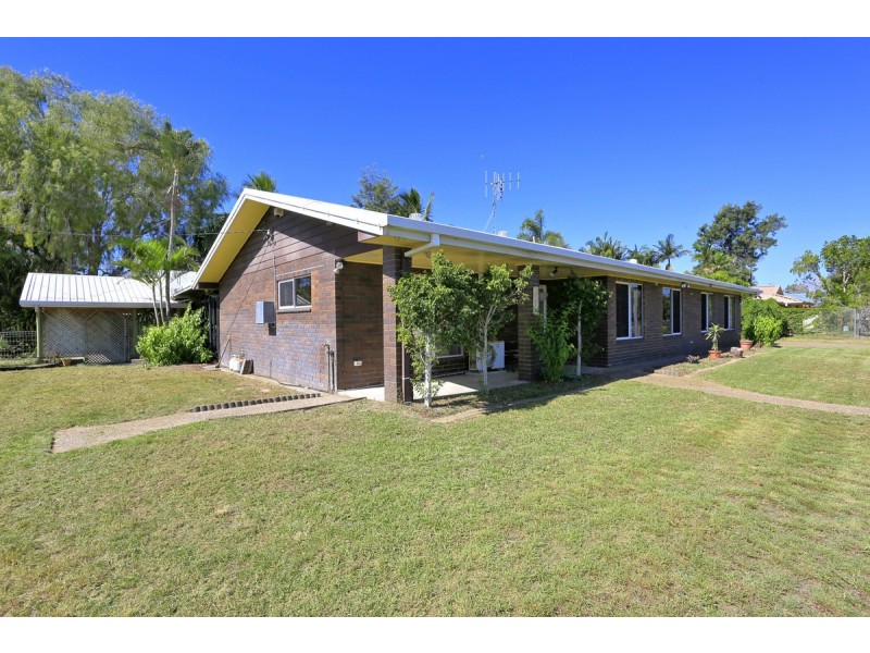 22 Acacia Street, Moore Park Beach QLD 4670