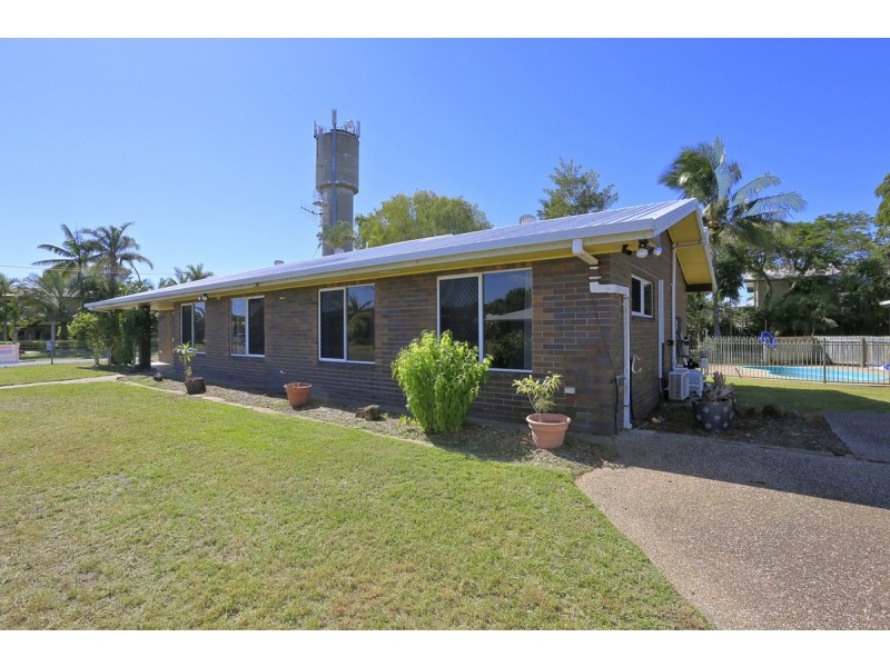 22 Acacia Street, Moore Park Beach QLD 4670