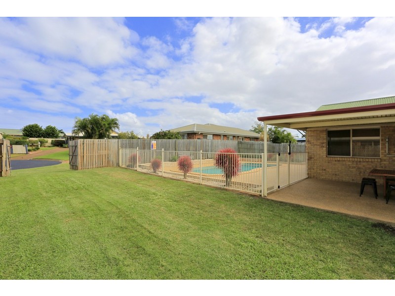 15 Pettigrew Drive, Kalkie QLD 4670