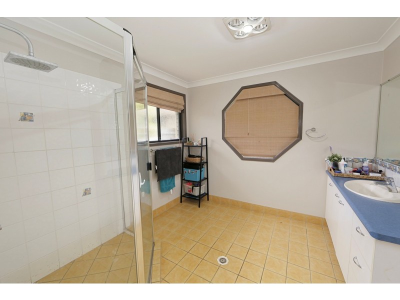 11 Reynella Drive, Avoca QLD 4670