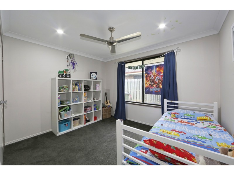 11 Reynella Drive, Avoca QLD 4670