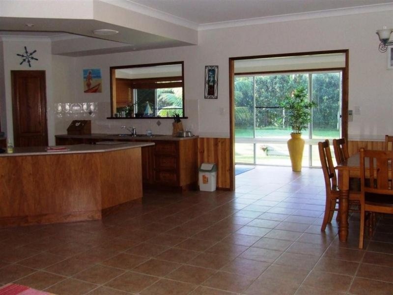 34 Egret Lane, Moore Park Beach QLD 4670