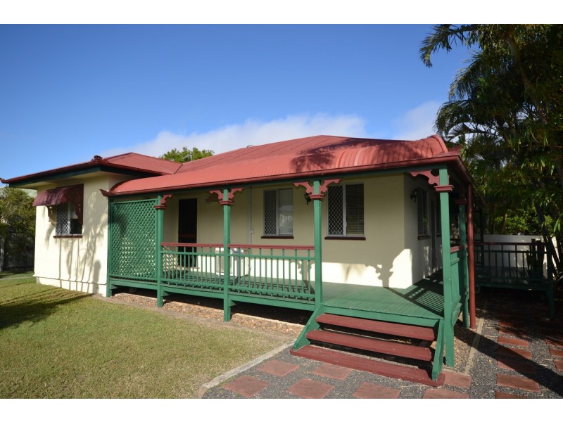 69 Water Street, Walkervale QLD 4670