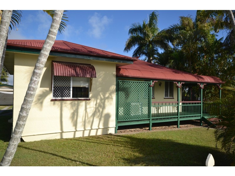 69 Water Street, Walkervale QLD 4670