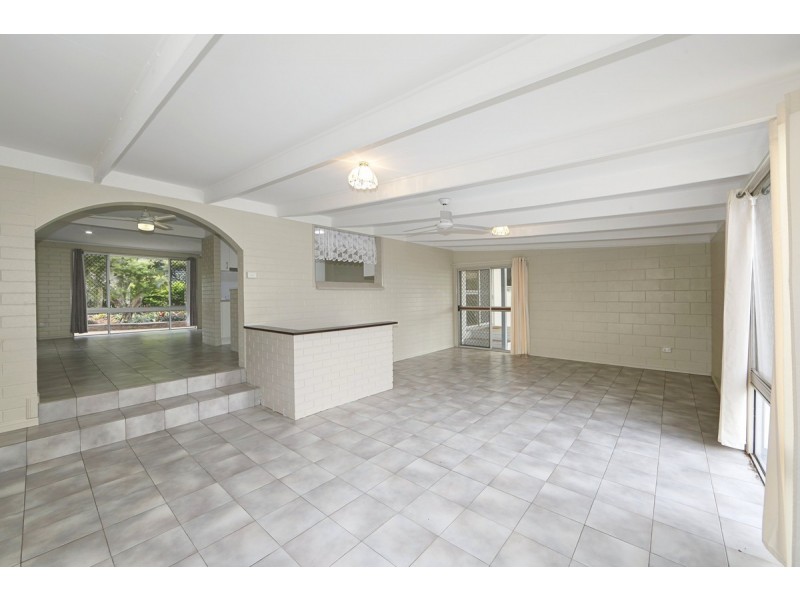 22 Seventy Four Court, Avoca QLD 4670