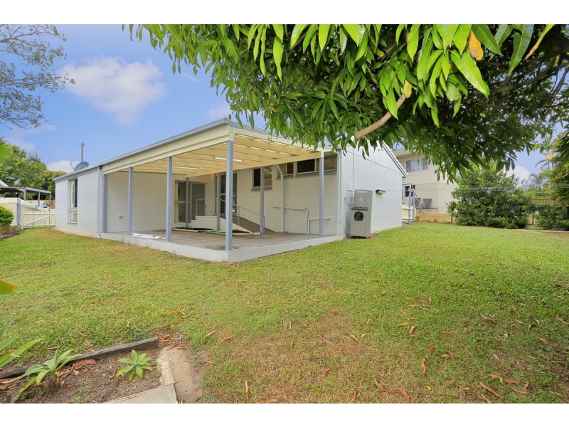 22 Seventy Four Court, Avoca QLD 4670