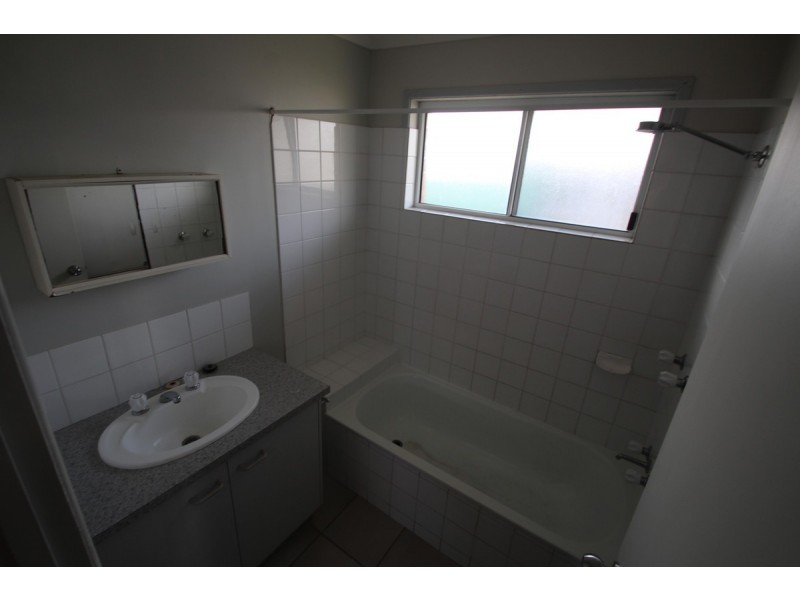 30 Kendalls Road, Avoca QLD 4670