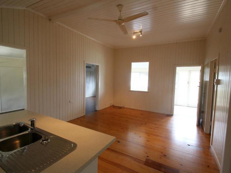 357 Bourbong Street, Millbank QLD 4670
