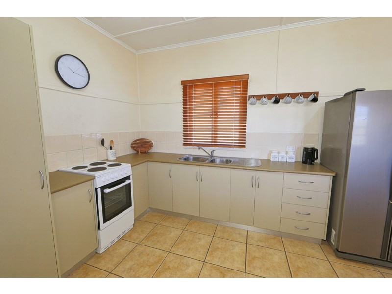 6 Gaffel Street, Svensson Heights QLD 4670